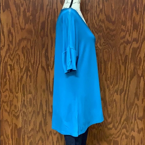 Women Short Sleeve Teal Blouse - Picture 4 of 11